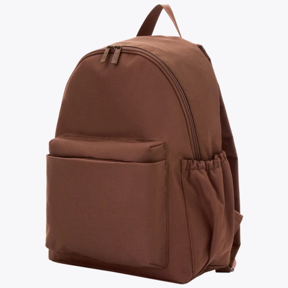 The BÉISics Backpack from BÉIS